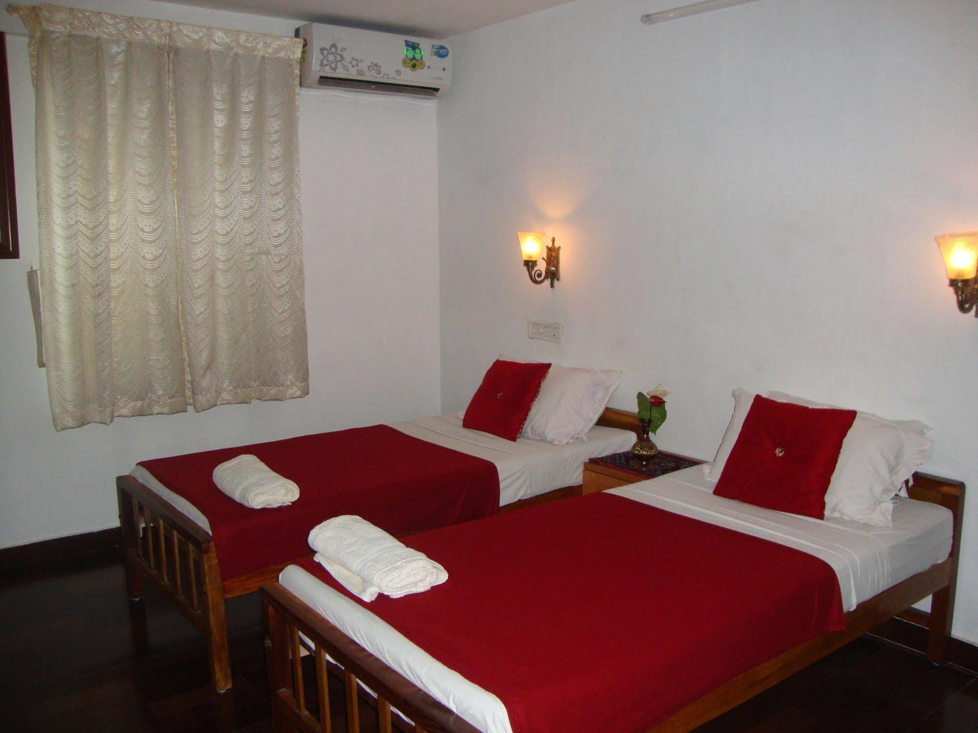 Lazar Residency Homestay Kochi Exterior foto