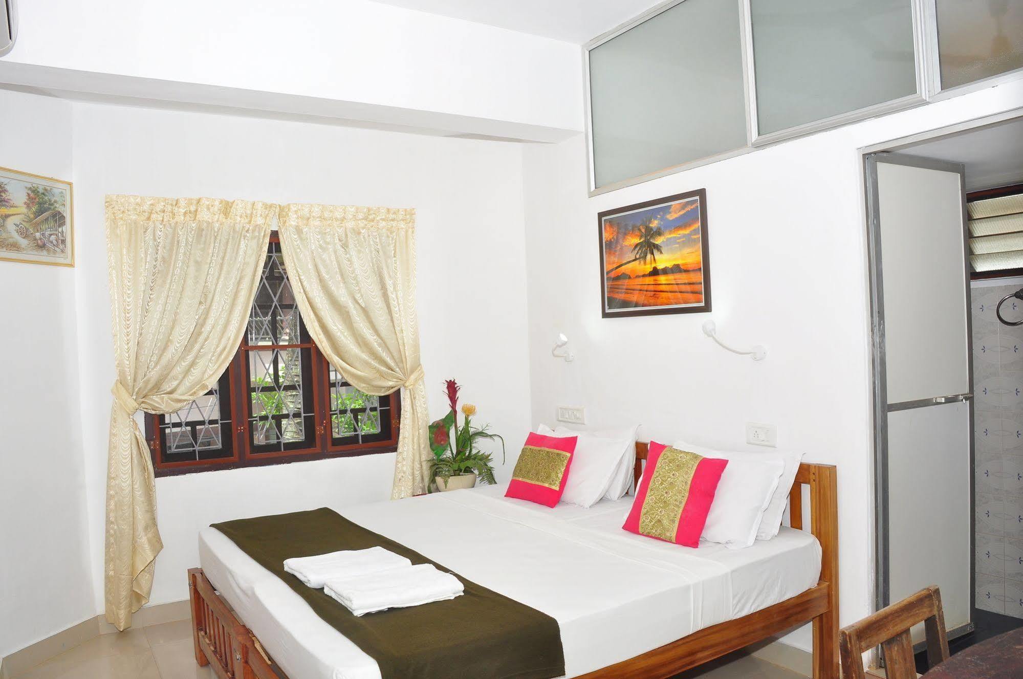 Lazar Residency Homestay Kochi Exterior foto
