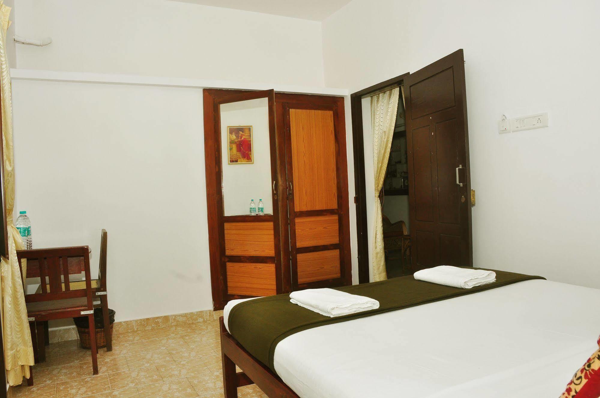 Lazar Residency Homestay Kochi Exterior foto